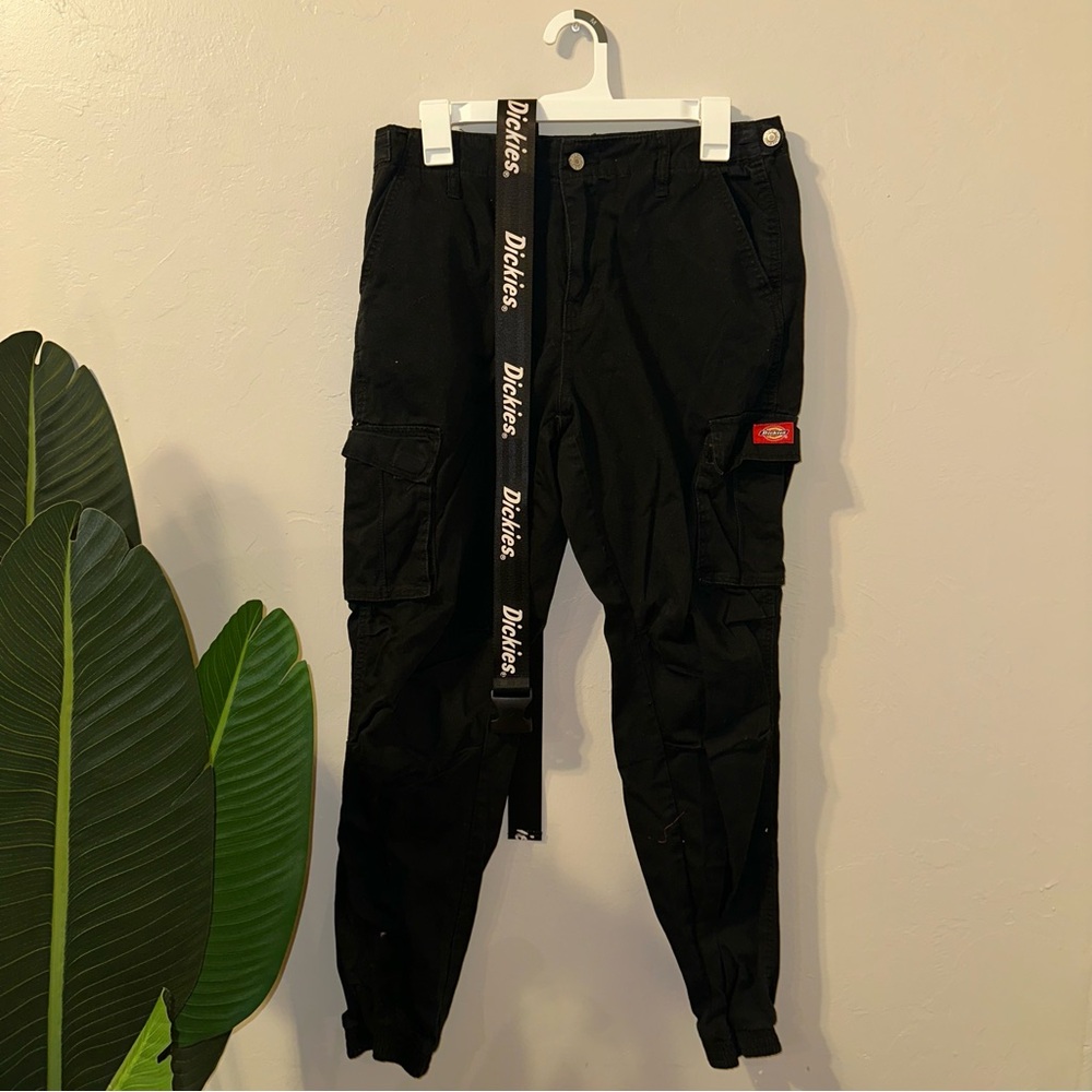 Dickies Black Ankle Cargo Pants with Belt